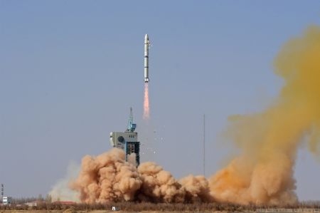 (miniature) Un nouveau satellite de télédétection est lancé par une fusée porteuse Longue Marche-2C depuis le Centre de lancement de satellites de Jiuquan