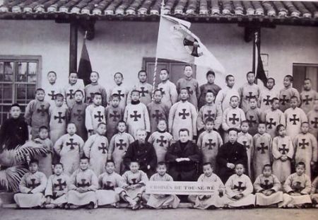 (miniature) missionnaires jésuites à Shanghai