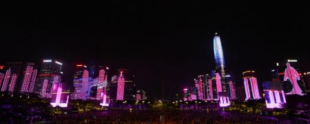 (miniature) Un spectacle de lumières à Shenzhen