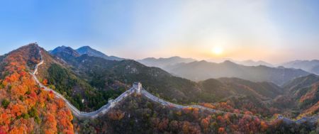 (miniature) Vue matinale de la section de Badaling de la Grande Muraille