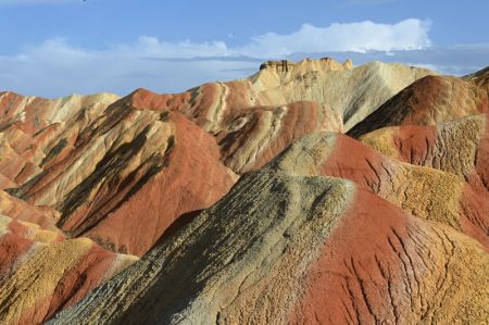 (miniature) Le site touristique de Qicai Danxia