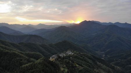 (miniature) Paysage du village de Mulihong