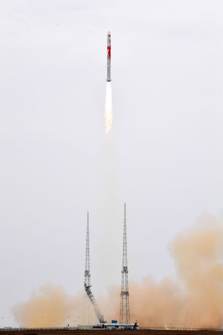 (miniature) La fusée porteuse Zhuque-2 décolle depuis le Centre de lancement de satellites de Jiuquan