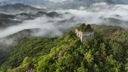 (miniature) Une section de la Grande Muraille à Zunhua