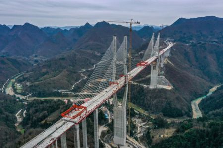 (miniature) Vue a&eacute;rienne du chantier du pont de Yunwu