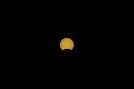 (miniature) Une &eacute;clipse solaire partielle est observ&eacute;e &agrave; Beijing