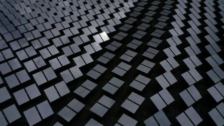 (miniature) Des installations d'un projet d'&eacute;lectricit&eacute; solaire thermique dans le district de Gonghe