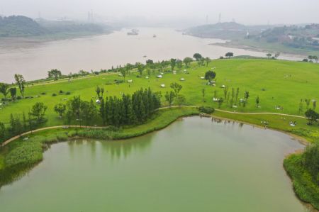 (miniature) Vue aérienne de l'île de Guangyang à Chongqing