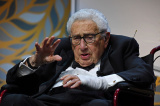 Photos : L'ancien secrtaire d'Etat amricain Henry Kissinger est dcd  l'ge de 100 ans