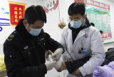 Photos Chine : soins mdicaux pour les blesss du sisme