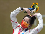 Photos JO de Tokyo : crmonie de remise des mdailles de tir  la carabine  air 10m femmes