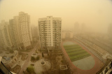 Photos : Une tempte de sable enveloppe Pkin