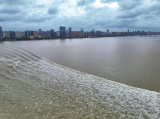 Photos Chine : mascaret du fleuve Qiantang au Zhejiang