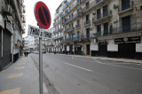 Photos Algrie : rue dserte  Alger face  la pandmie de COVID-19